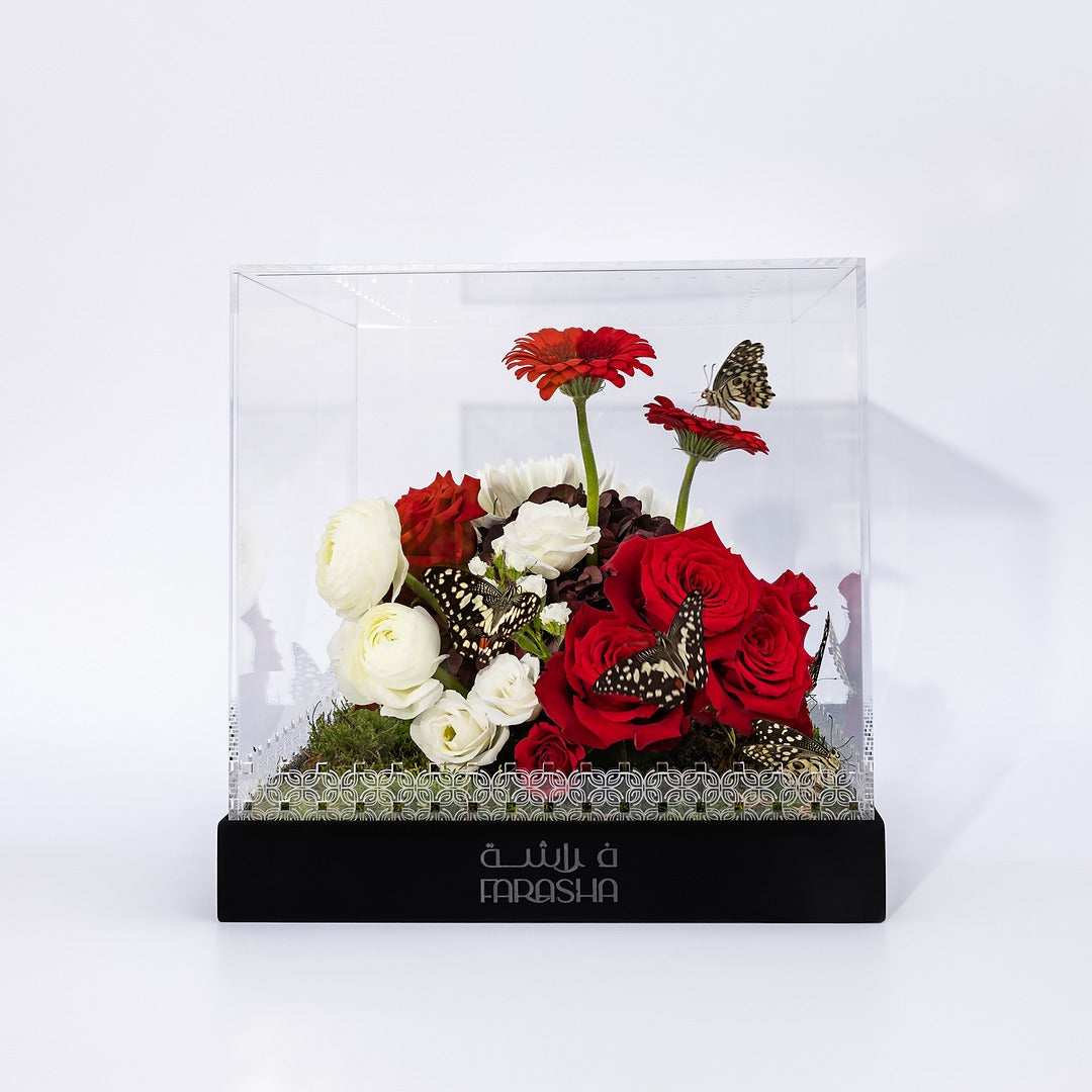 Farasha Box - Elegant Red & White