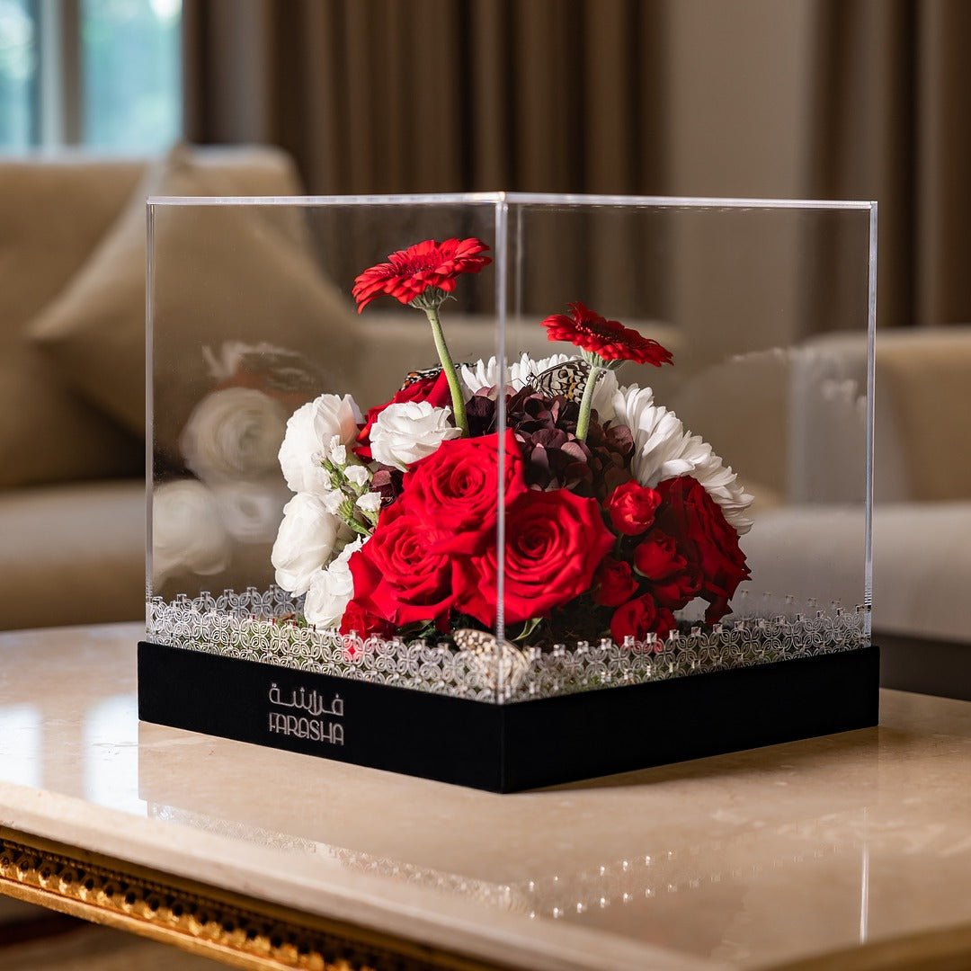 Farasha Box - Elegant Red & White