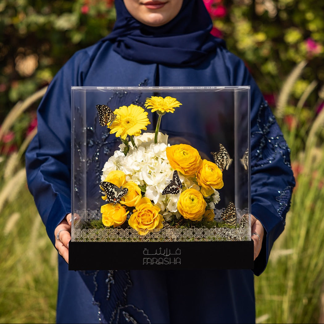 Farasha Box - Elegant Yellow & White