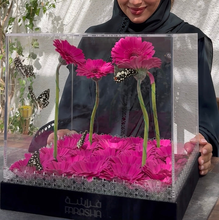 Farasha Box - Playful Bright Pink